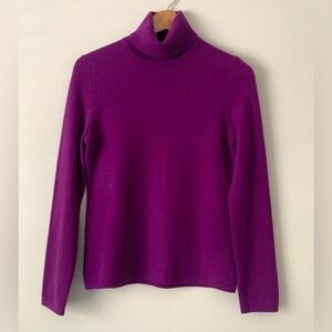 Lord & Taylor Sweater Women 100% Cashmere Sz M Turtleneck Purple